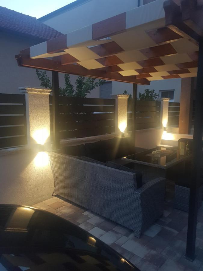 Shine Apartma *